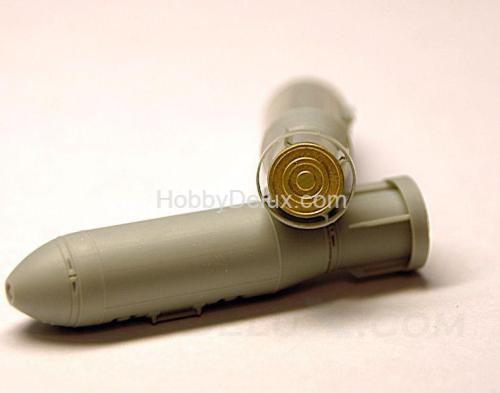 ОДАБ-500 ПМ, объемно-детонирующая авиабомба калибра 500 кг (в комплекте две бомбы).