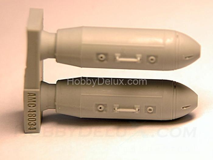 ОДАБ-500 ПМ, объемно-детонирующая авиабомба калибра 500 кг (в комплекте две бомбы). AMC48034