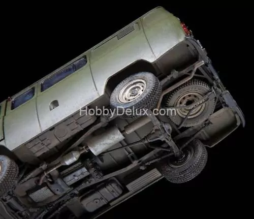 Российский автомобиль УАЗ 3909