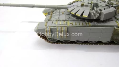 Набор фототравления Ремни комплекса ДЗ &quot;ЭРА&quot; (бортовые &quot;мешки&quot;) Т-72Б3М (Трубач, Meng)