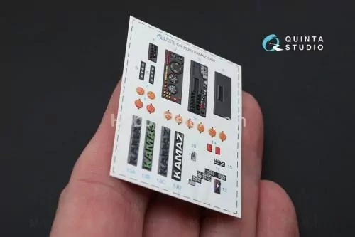 3D Декаль интерьера кабины для семейства КАМАЗ 5350 Мустанг для модели Звезда