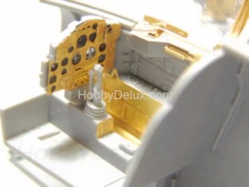 МиГ-25РБТ от ICM интерьер кабины