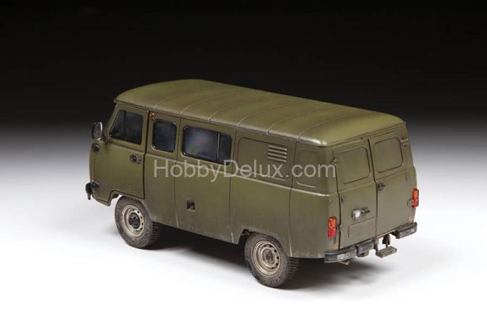 Российский автомобиль УАЗ 3909 ZV3644