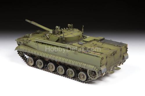 Российская боевая машина пехоты БМП-3