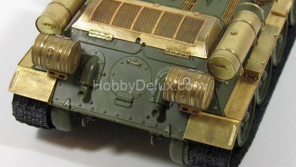 Набор фототравления для СУ-100. Основной набор МД035311