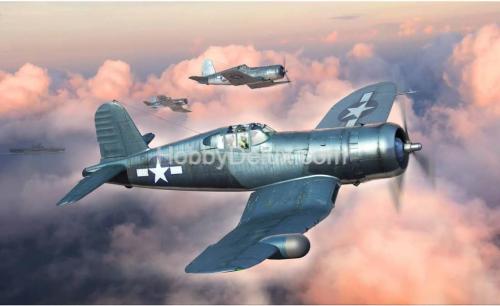 HobbyBoss 81788 Истребитель F4U-1A/2 Corsair (2in1)