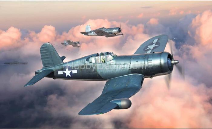 HobbyBoss 81788 Истребитель F4U-1A/2 Corsair (2in1) 81788