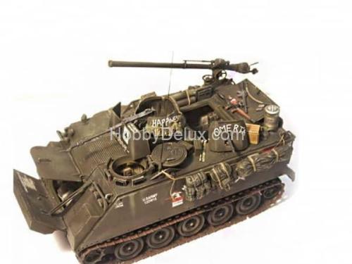 Американская БМП-амфибия М113 ACAV с внутренним интерьером и 3-мя фигурами