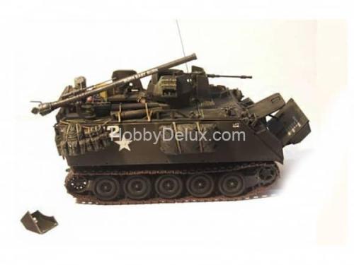 Американская БМП-амфибия М113 ACAV с внутренним интерьером и 3-мя фигурами