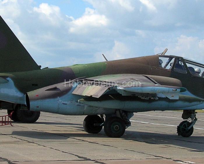 Су-25 набор закрылков AMG72021