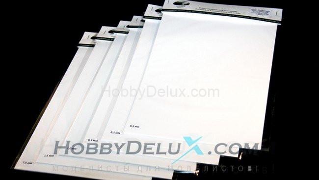 Полистирол листовой белый 0,7 мм 1 лист 20х30 см AH0002