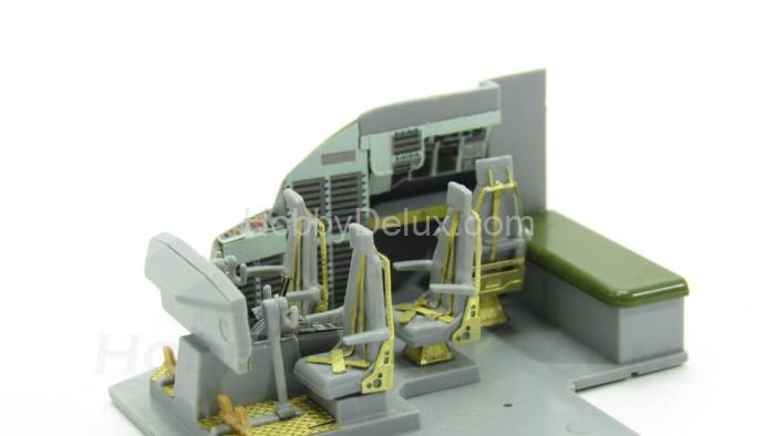 Набор фототравления для C-130 Hercules (кабина) МД072267