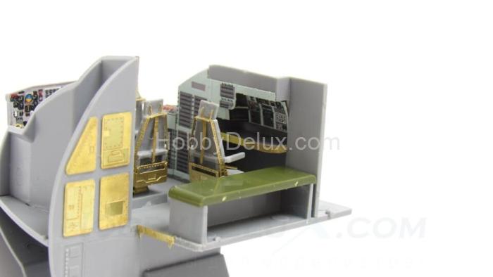 Набор фототравления для C-130 Hercules (кабина) МД072267