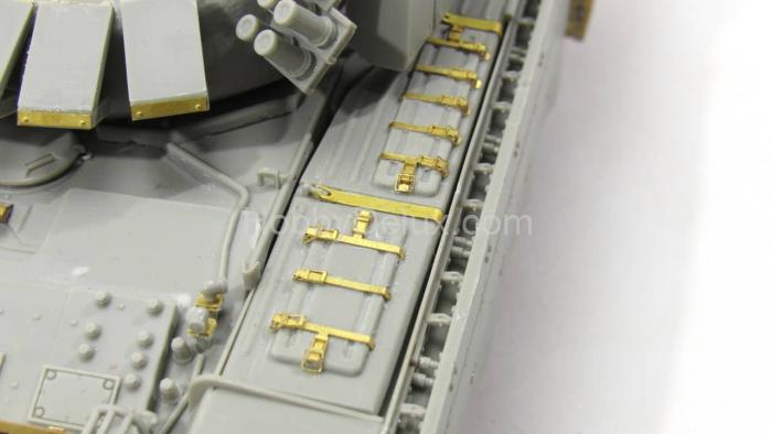 Набор фототравления Замки ящиков ЗиП Т-72/Т-90 (Meng) МД035482