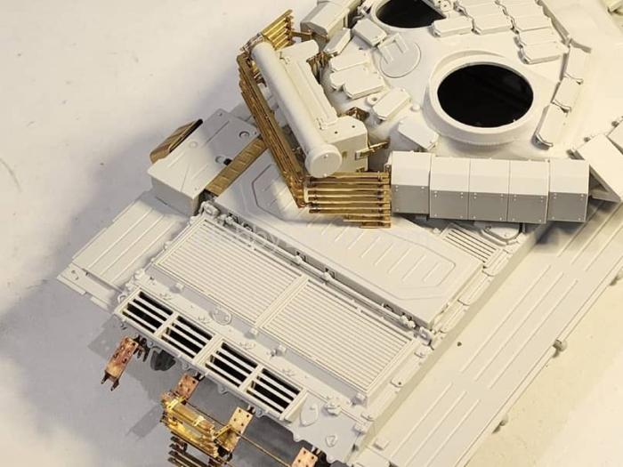 Набор фототравления Противокуммулятивные решётки Т-72Б3М обр. 2016 г. (Meng) МД035488