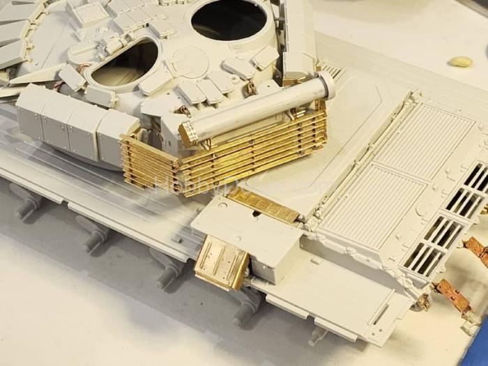 Набор фототравления Противокуммулятивные решётки Т-72Б3М обр. 2016 г. (Meng) МД035488