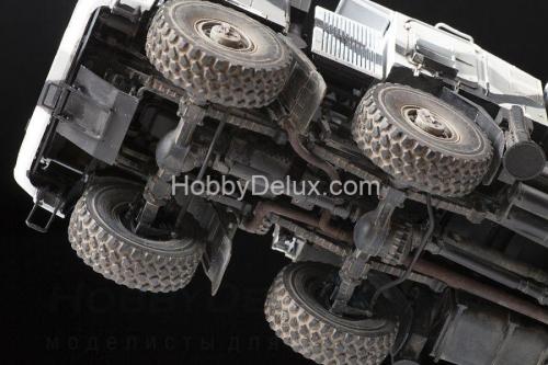 Российский самоходный зенитный ракетно-пушечный комплекс Панцирь-С1