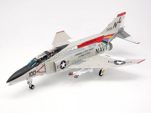 Американский палубный истребитель F-4B Phantom II 61121