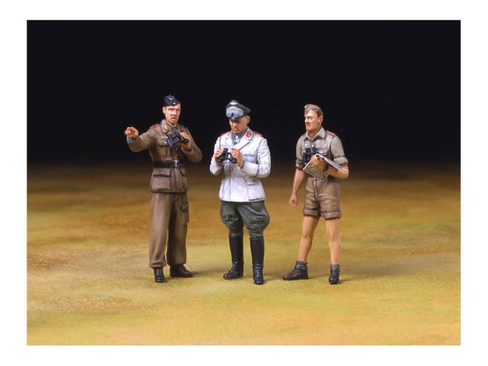 Легкий самолет Fieseler Fi-156C Storch с набором фигур 61100