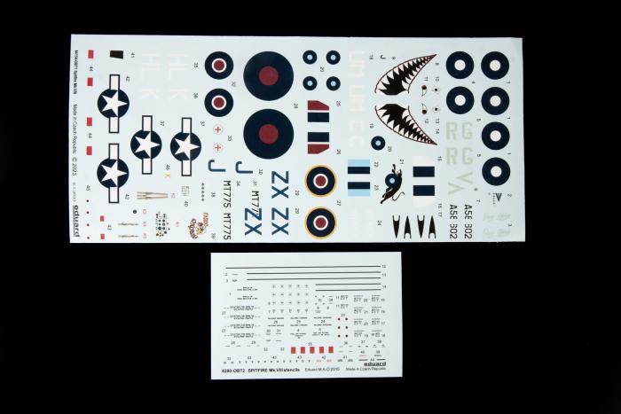 1/48 Британский истребитель Spitfire Mk.VIII (Weekend Edition) 84154