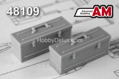 Инструментальный ящик (в комплекте два ящика)