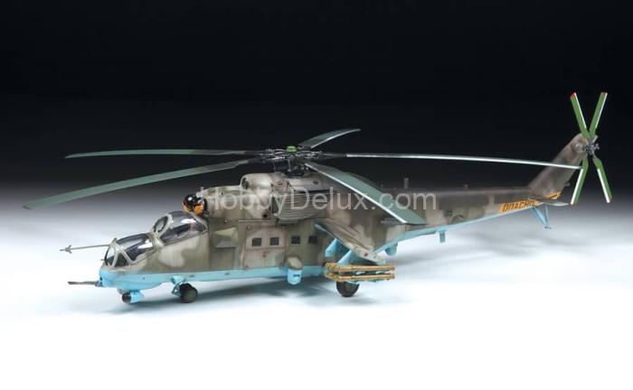 Российский ударный вертолет Ми-35М ZV4813