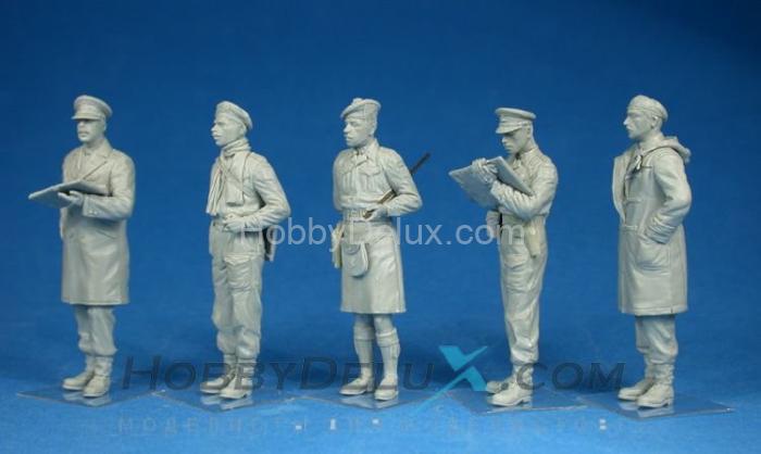 Британские офицеры MA35165