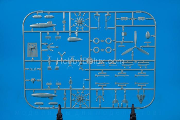 Американский истребитель Второй Мировой F6F-3 ED7074