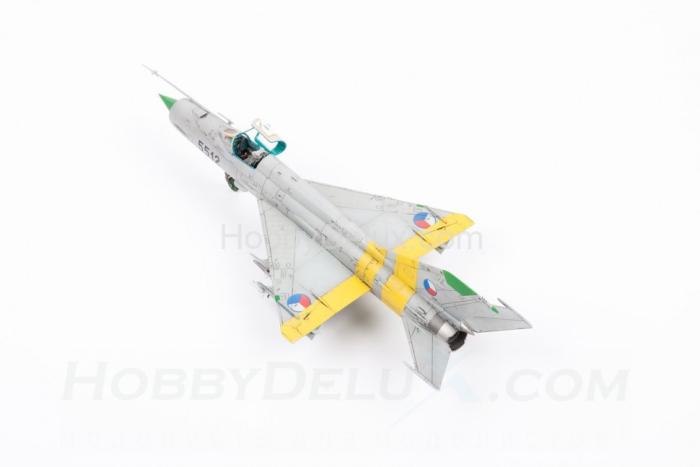 Советский реактивный истребитель МиГ-21МФ ED70141