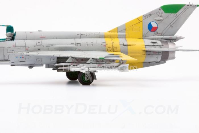 Советский реактивный истребитель МиГ-21МФ ED70141