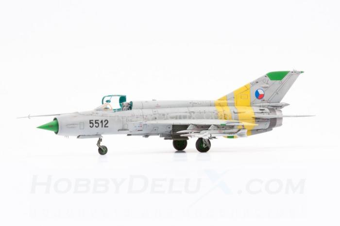 Советский реактивный истребитель МиГ-21МФ ED70141