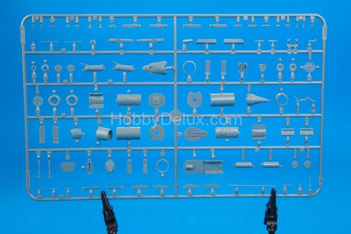 Истребитель-Бомбардировщик МиГ-21МФ  ED70142