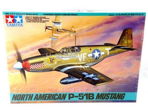 Американский одноместный истребитель P-51B Mustang