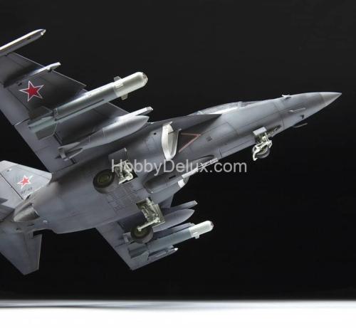Российский легкий бомбардировщик Як-130