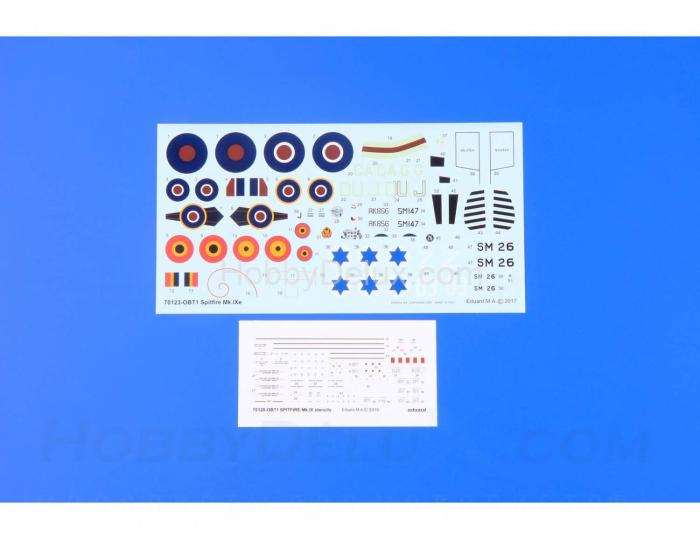 Британский истребитель времён Второй Мировой - Spitfire Mk.IXe ED70123