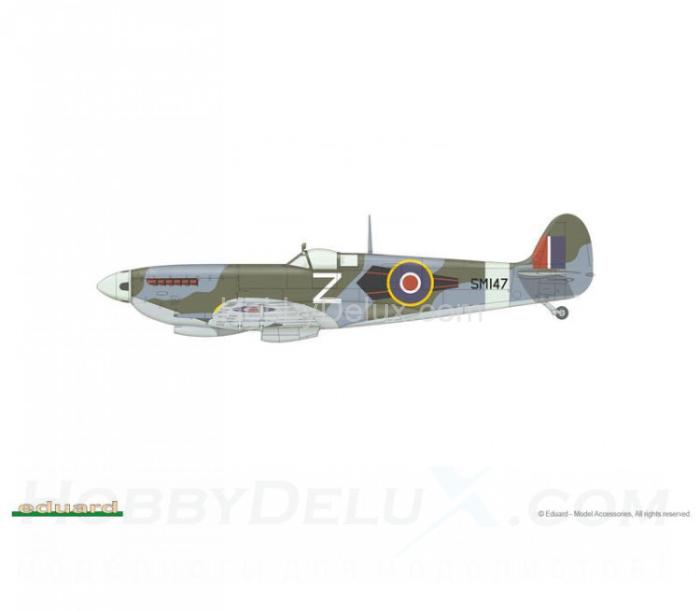 Британский истребитель времён Второй Мировой - Spitfire Mk.IXe ED70123