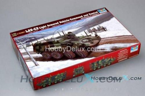 Командирский БТР Морской пехоты США LAV-C2