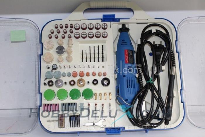 Бормашина с гибким валом, 130 Вт, 8000-30000 об/мин. + набор расх. принад., 145 шт. JAS10371