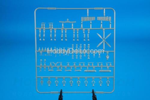 Британский истребитель Spitfire Mk.VIII.
