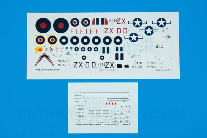 Британский истребитель Spitfire Mk.VIII. ED70128