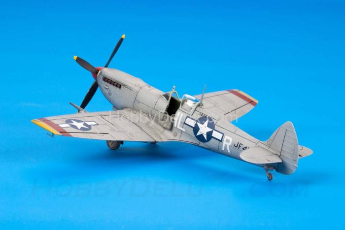 Британский истребитель Spitfire Mk.VIII. ED70128