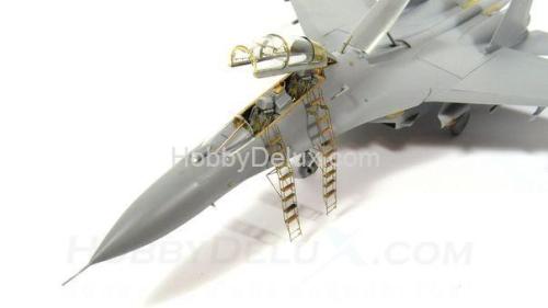 Стремянка Су-27УБ от "Звезды" (1:72)