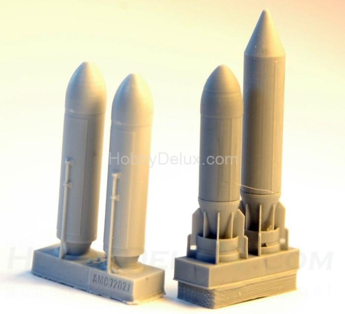 РБК-500 АО-2,5 РТМ, разовая бомбовая кассета калибра 500 кг (в комплекте две РБК-500). AMC72027