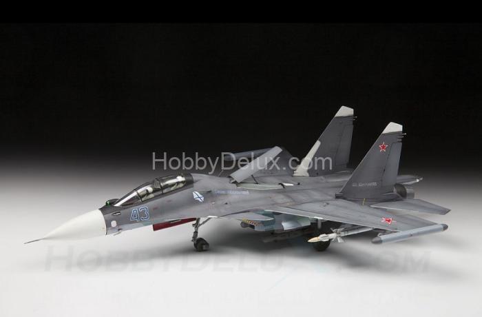 Российский многоцелевой истребитель Су-30СМ ZV7314