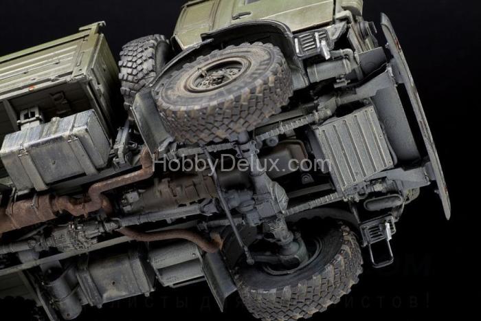 Российский трехосный грузовик К-5350 «Мустанг» ZV3697