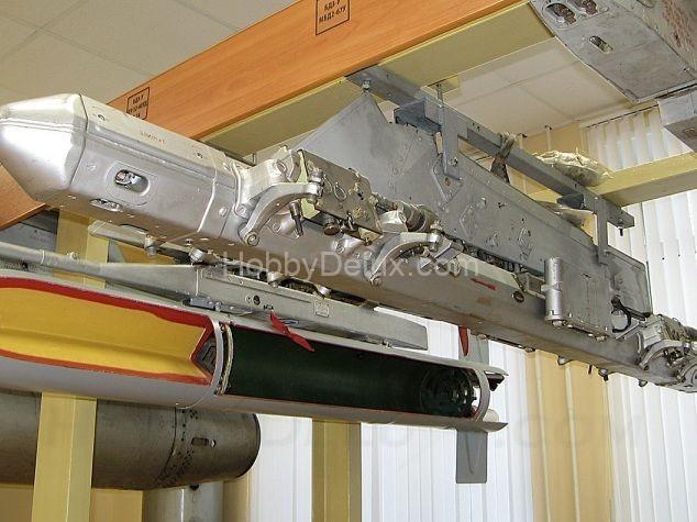 МБД2-67У, многозамковый балочный держатель (в комплекте два балочных держателя и четыре САБ-100) AMC48009