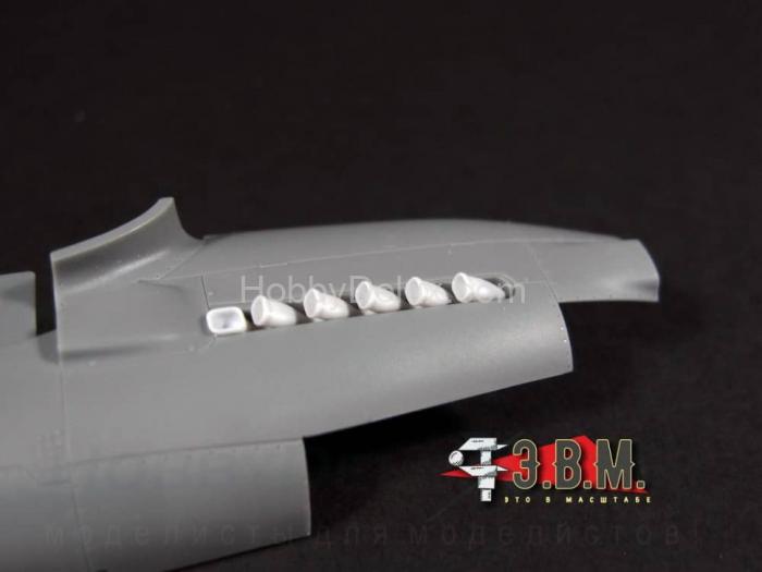 Ил-2: выхлопные патрубки RS48004