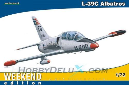 Aero L-39C Albatros, Weekend edition
