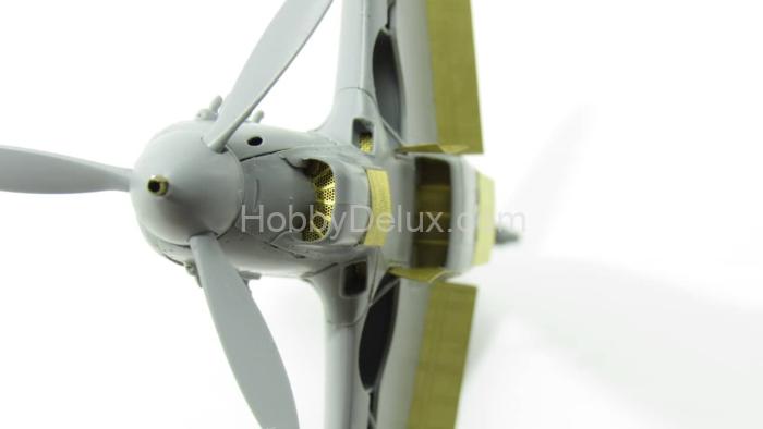 Набор фототравления для Як-9Д посадочные щитки (Звезда) МД048036