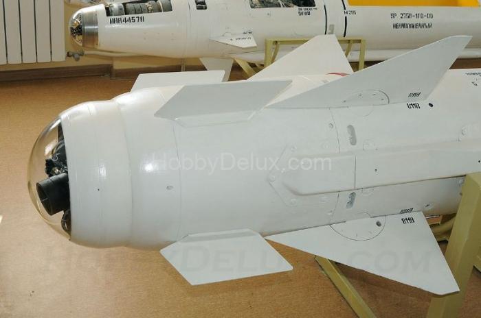 Авиационная управляемая ракета Х-29Т с пусковой АКУ-58-1 AMC72235